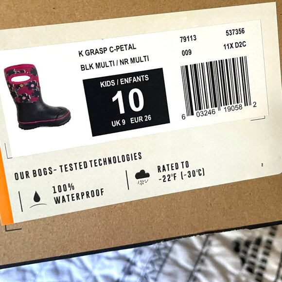 EUC Bogs Girls Grasp Petal Insulated Waterproof Boots Purple & Black Floral - Picture 8 of 8